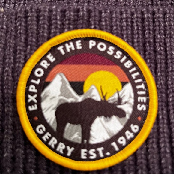 Hat UNISEX Color: Black Heather - Knit Beanie “Explore The Possibilities” OS - Picture 2 of 7